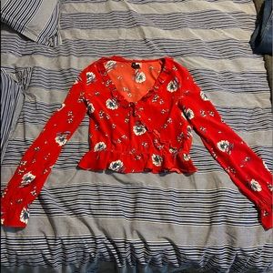 H&M long sleeve patterned crop top